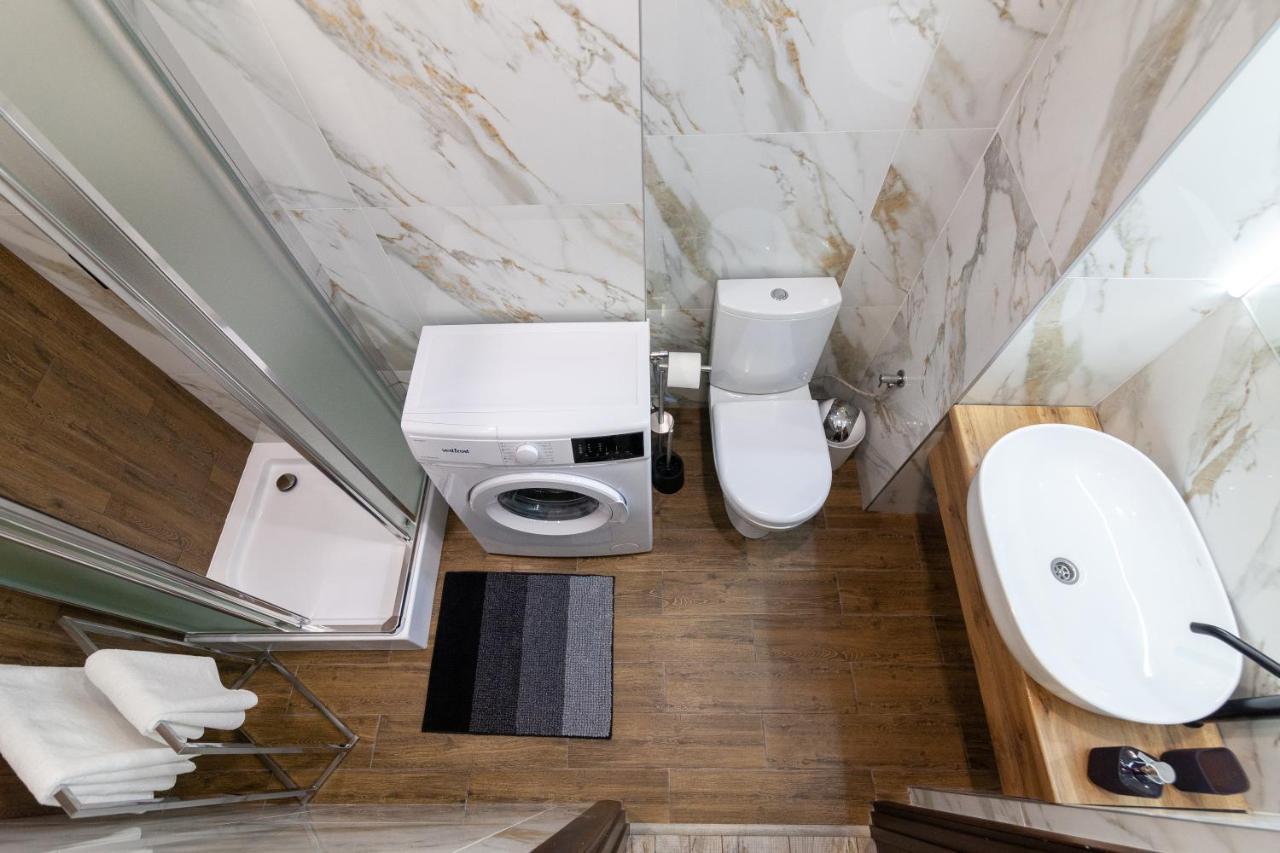 Alfa Apartments Kniazia Leva 2 利沃夫 外观 照片